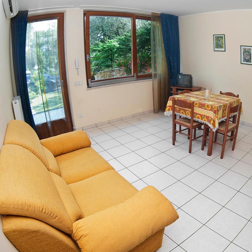 Casa Facchinetti Yellow Apartment Malcesine Ngoại thất bức ảnh